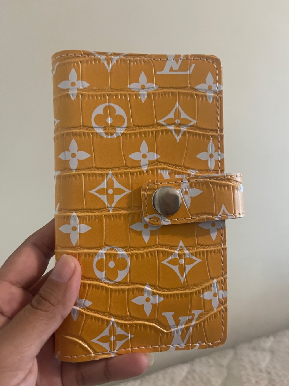 Pocket plus size cover